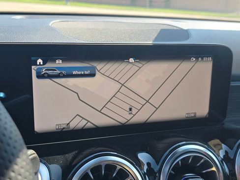 New 2026 Mercedes-Benz GLB 250 4MATIC image 4