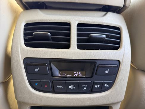 Used 2016 Acura MDX SH-AWD image 32