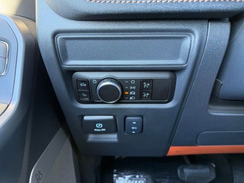 New 2025 Ford F150 Lightning Lariat image 39