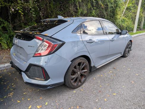 Used 2017 Honda Civic Sport image 5