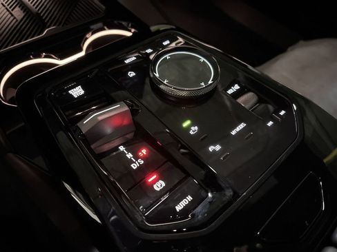 New 2026 BMW 540i xDrive w/ M Sport Package image 20