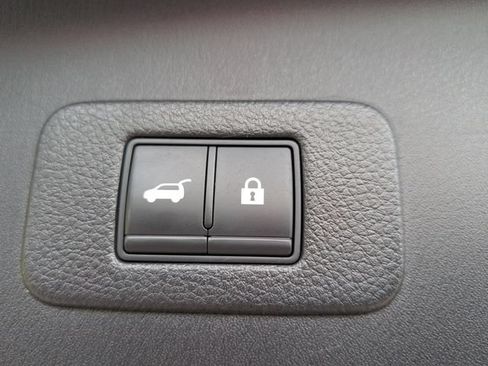 Used 2021 Nissan Armada SL RWD image 15