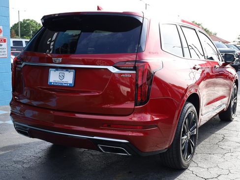 Used 2021 Cadillac XT6 Premium Luxury w/ Platinum Package AWD/4WD image 4
