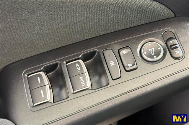 Used 2025 Honda Civic Sport image 12