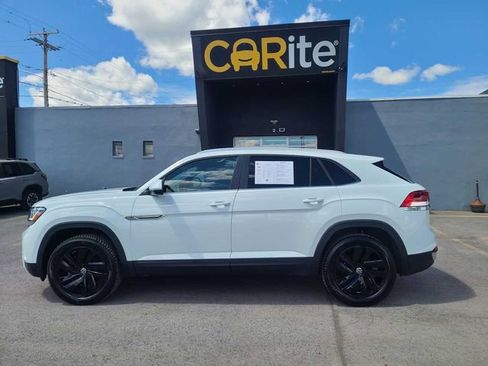 Used 2023 Volkswagen Atlas Cross Sport SE AWD/4WD image 11