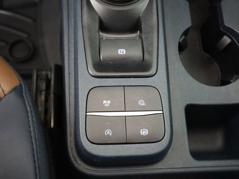 Certified 2024 Ford Maverick Lariat w/ 4K Tow Package AWD/4WD image 49