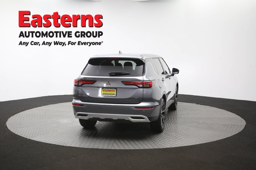 Used 2024 Mitsubishi Outlander SE FWD image 40