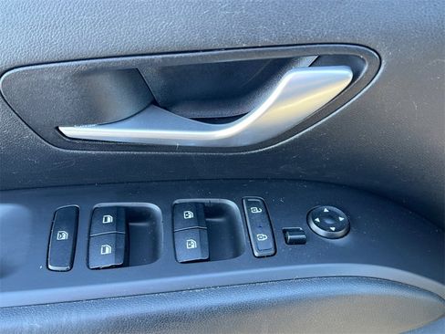 Used 2022 Hyundai Tucson SEL image 12