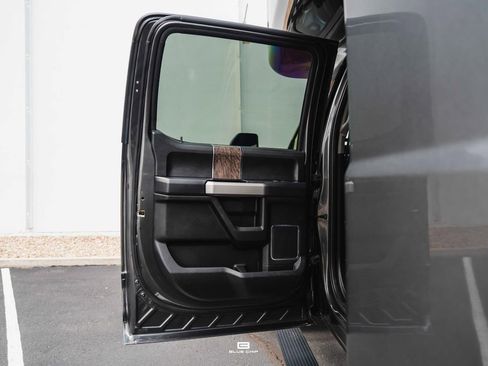 Used 2019 Ford F550 4x4 Crew Cab Super Duty image 15