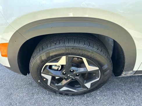 New 2026 Kia Seltos S AWD/4WD image 31