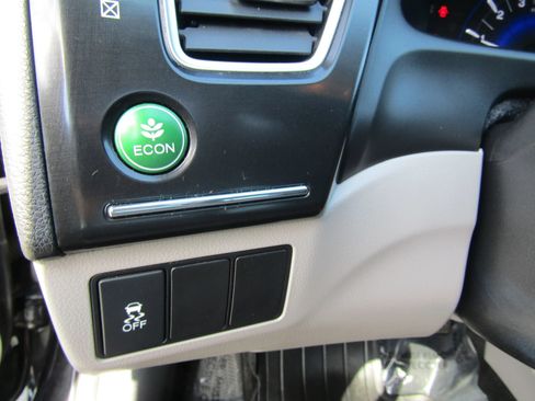 Used 2013 Honda Civic EX-L image 18