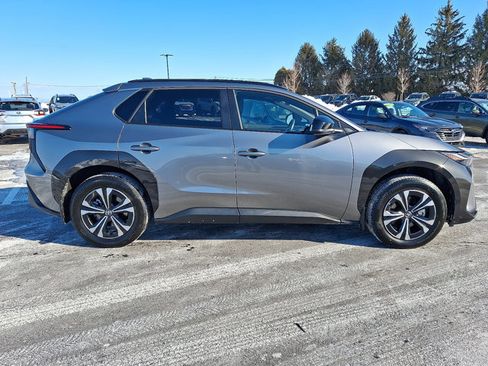 Used 2024 Toyota bZ4X XLE image 8