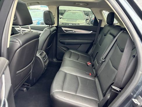 Used 2019 Cadillac XT5 Luxury FWD image 12