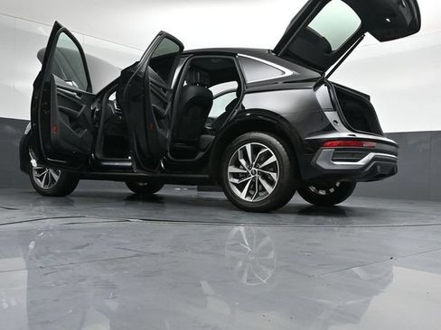Used 2022 Audi Q5 2.0T Premium AWD/4WD image 57