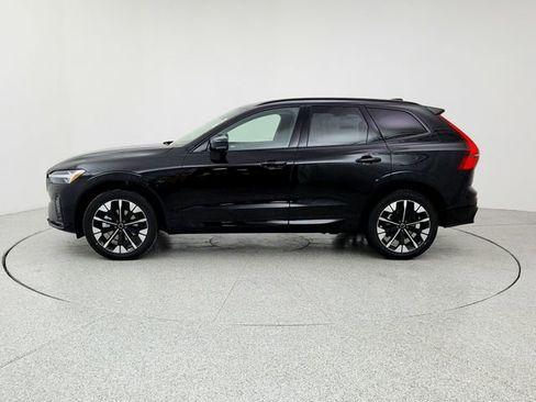New 2026 Volvo XC60 B5 Plus w/ Climate Package image 8