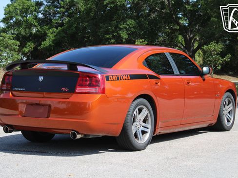 Used 2006 Dodge Charger R/T RWD image 9
