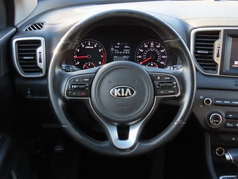 Used 2017 Kia Sportage EX image 20