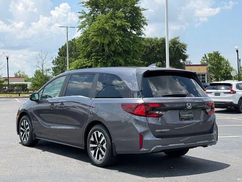 New 2026 Honda Odyssey EX-L image 7
