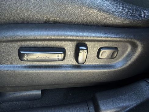 Used 2021 Honda Pilot Touring image 25