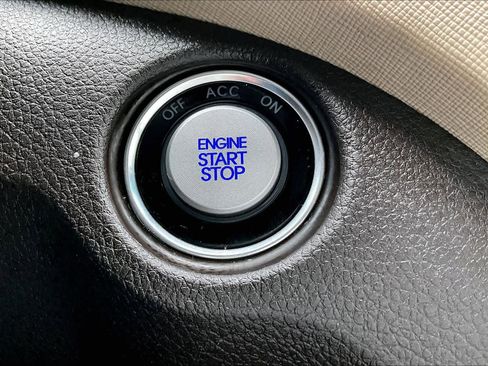 Used 2017 Hyundai Santa Fe Sport image 30