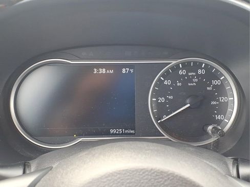 Used 2020 Nissan Kicks SR w/ SR Premium Package image 18