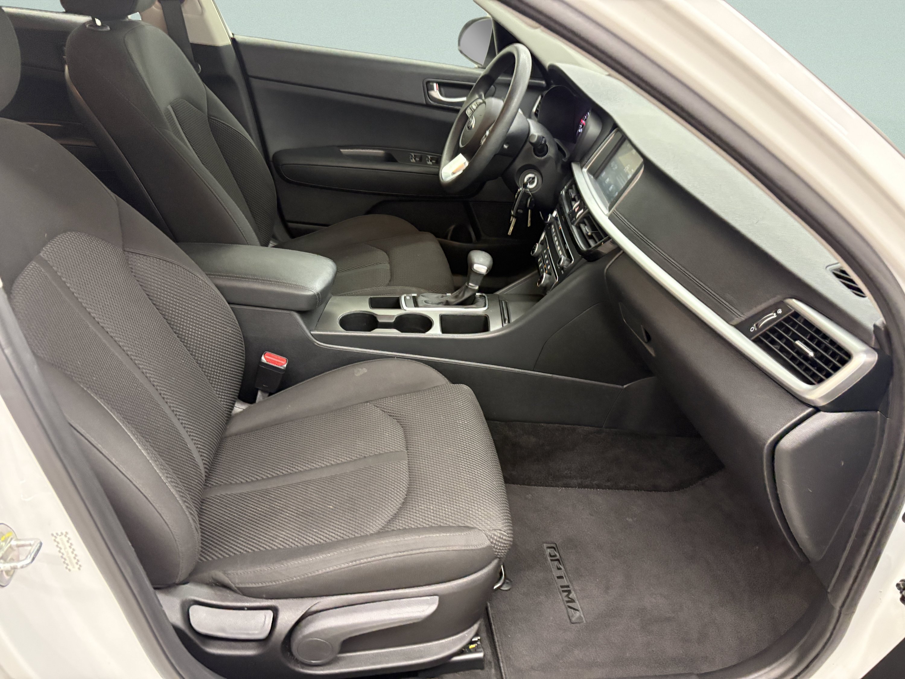 Used 2020 Kia Optima LX FWD image 20