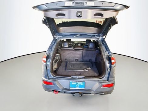 Used 2016 Jeep Cherokee Trailhawk w/ Comfort/Convenience Group image 24