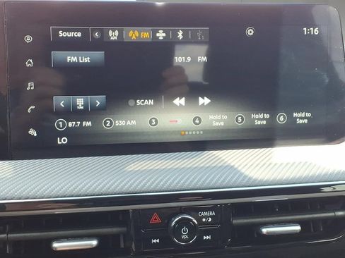 New 2025 Nissan Kicks SR w/ Illumination Package AWD/4WD image 19