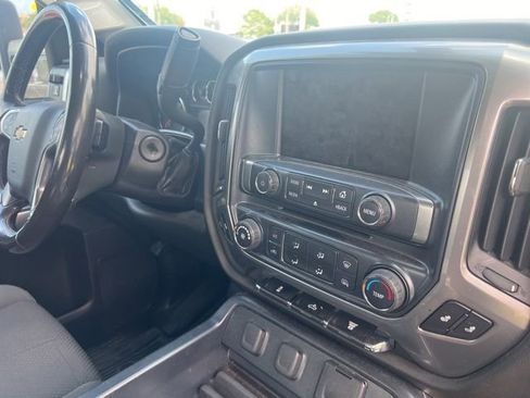 Used 2016 Chevrolet Silverado 2500 LT AWD/4WD image 9