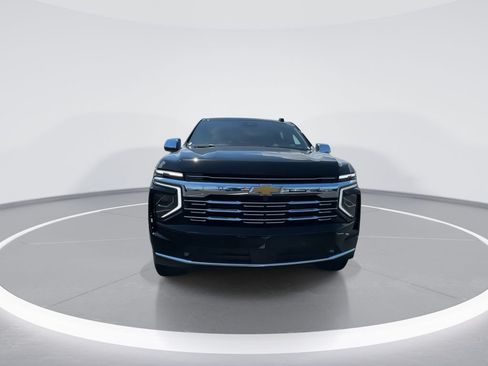 New 2026 Chevrolet Suburban Premier AWD/4WD image 3