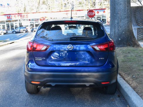 Used 2019 Nissan Rogue Sport S w/ Appearance Package image 7