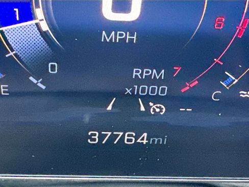 Used 2024 Chevrolet Traverse LT image 12