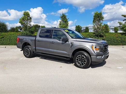 Certified 2022 Ford F150 XLT w/ Equipment Group 302A High image 35