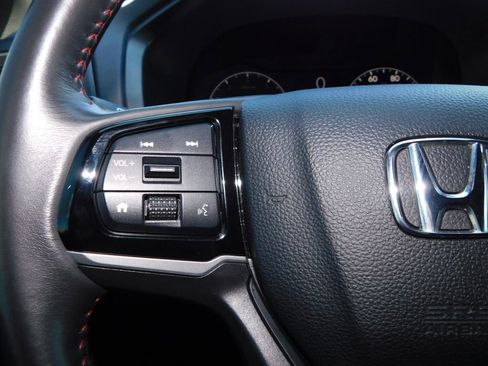 Used 2025 Honda Odyssey Sport-L image 38