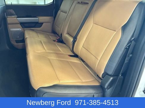 Used 2025 Ford F350 Lariat w/ FX4 Off-Road Package AWD/4WD image 31
