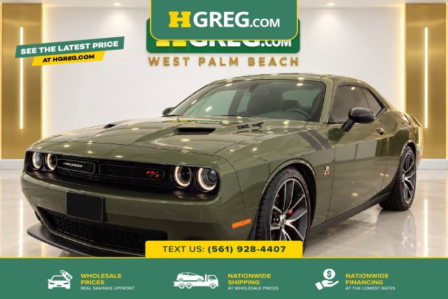Used 2018 Dodge Challenger R/T Scat Pack RWD image 1