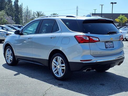 Used 2020 Chevrolet Equinox Premier FWD image 3