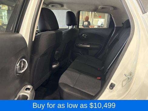 Used 2015 Nissan Juke S FWD image 6