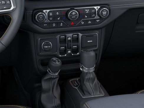 New 2026 Jeep Wrangler Unlimited Sahara AWD/4WD image 24