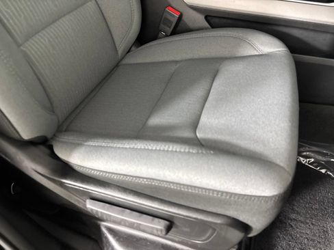Used 2023 RAM 1500 Big Horn AWD/4WD image 30
