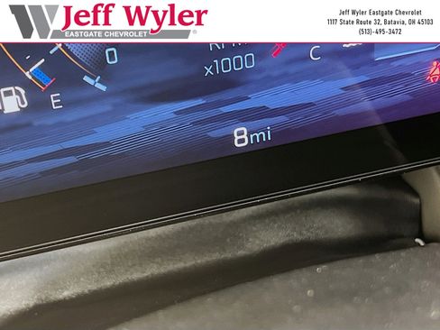 New 2026 Chevrolet Equinox LT w/ Convenience Package II FWD image 18
