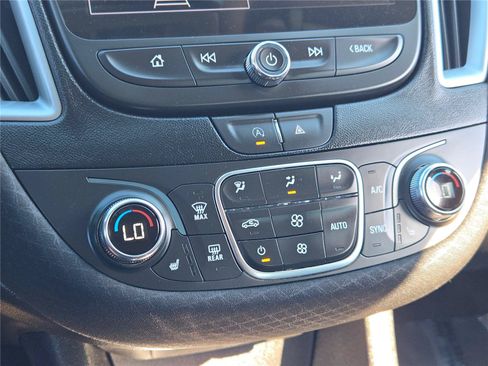 Used 2023 Chevrolet Malibu LT w/ Driver Confidence Package FWD image 29