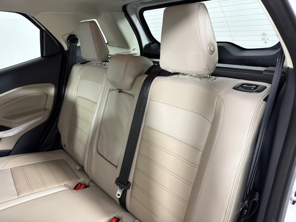 Used 2018 Ford EcoSport Titanium FWD image 20