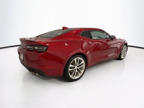 Used 2021 Chevrolet Camaro LT w/ Wild Cherry Design Package 1 RWD image 7
