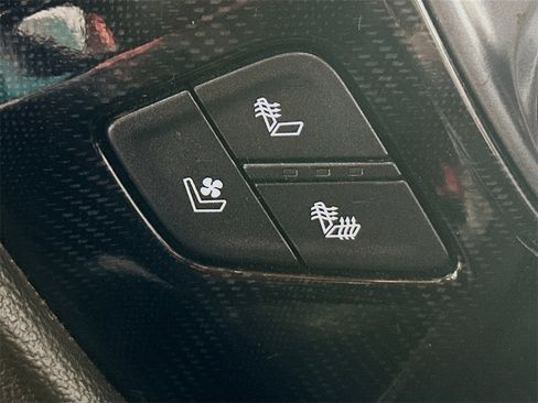 Used 2018 Chevrolet Silverado 2500 LTZ image 22