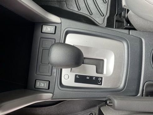 Used 2016 Subaru Forester 2.5i Premium w/ All-Weather Package image 13