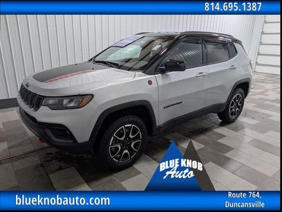 Used 2025 Jeep Compass Trailhawk