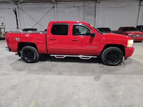 Used 2011 Chevrolet Silverado 1500 LT w/ All-Star Edition image 17