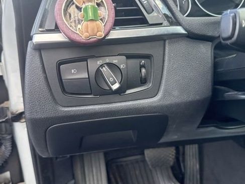 Used 2015 BMW 428i xDrive Convertible AWD/4WD image 12