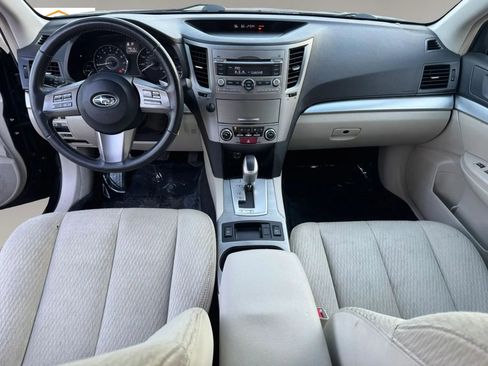 Used 2011 Subaru Outback 2.5i Premium AWD/4WD image 20